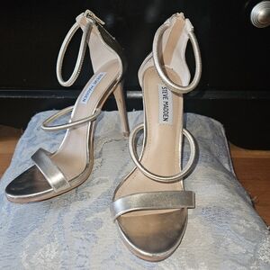 STEVE MADDEN HEELS